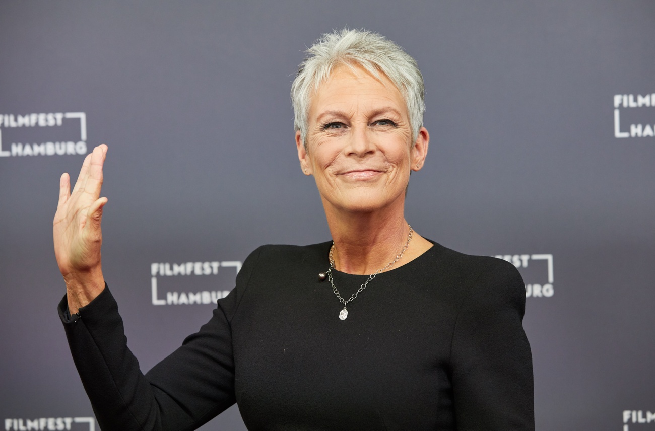All about Jamie Lee Curtis, the daughter of movie stars who has won an Oscar at the age of 64