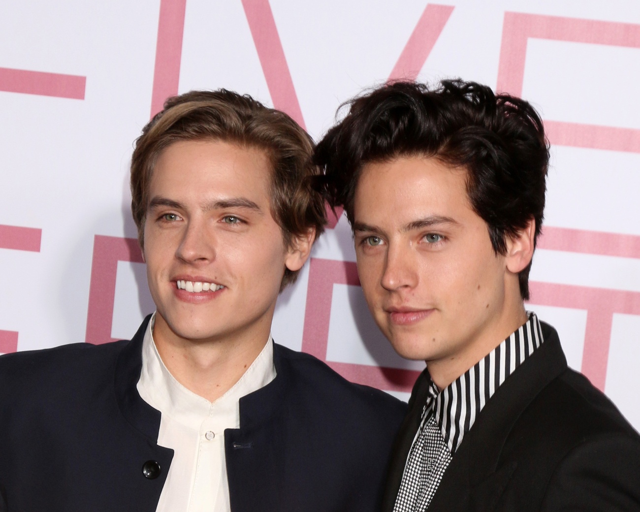 También se pudo ver a Cole Sprouse