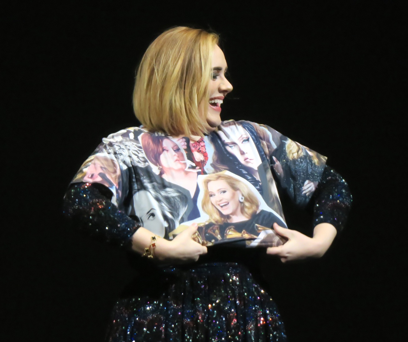 En defensa de un fan, Adele paraliza su espectáculo en Las Vegas