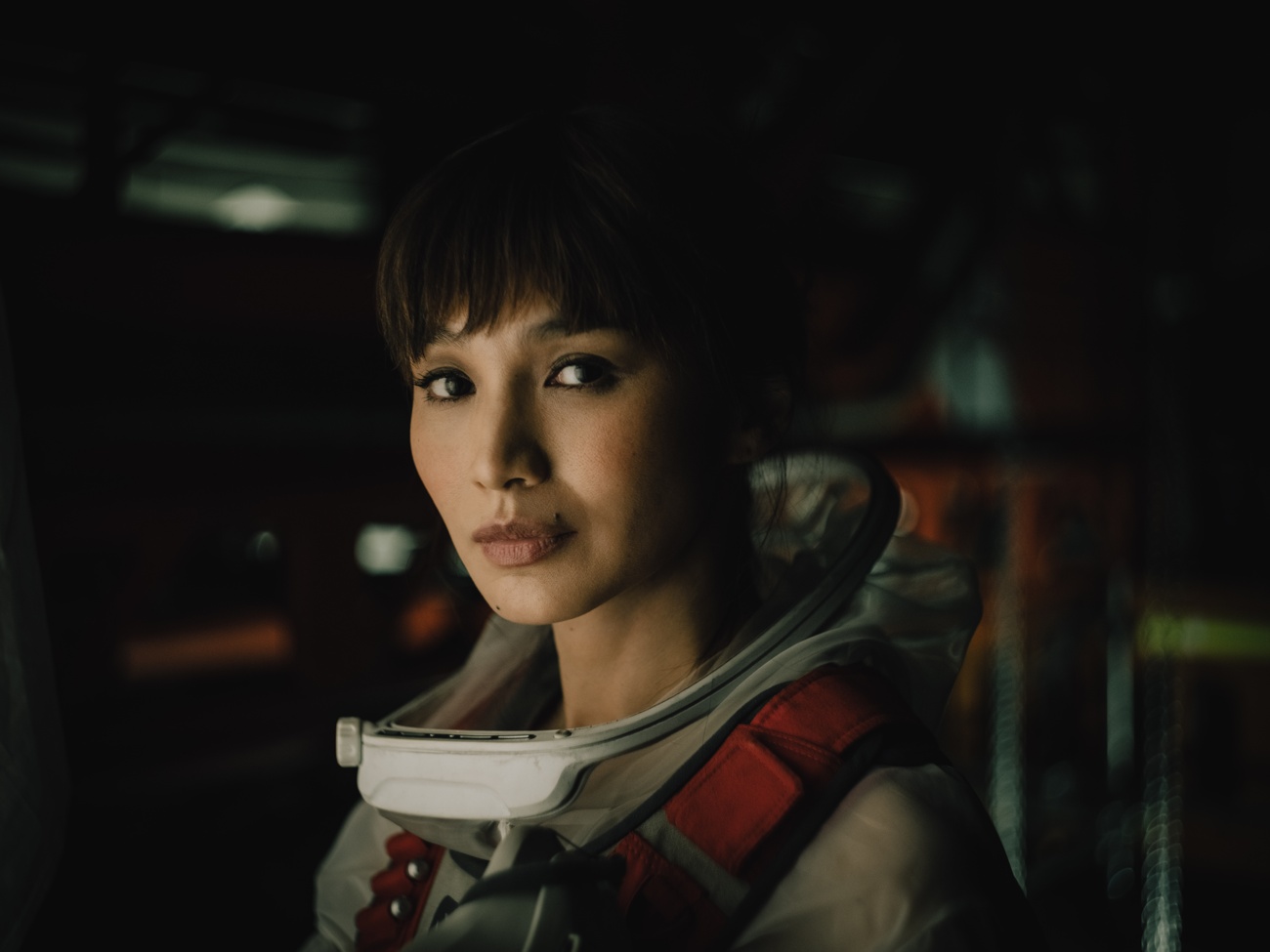 Gemma Chan interpreta a Maya